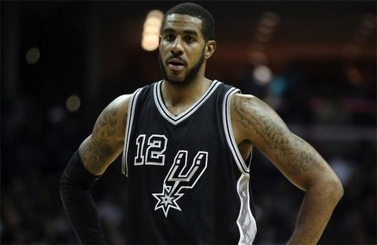 曼联4-1击败狼队，升至英超第六；米兰3-2战胜都灵，登顶积分榜。