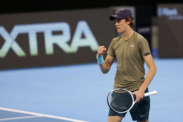 德佩荷兰队史自然年客场进球数第2，仅次于范巴斯滕