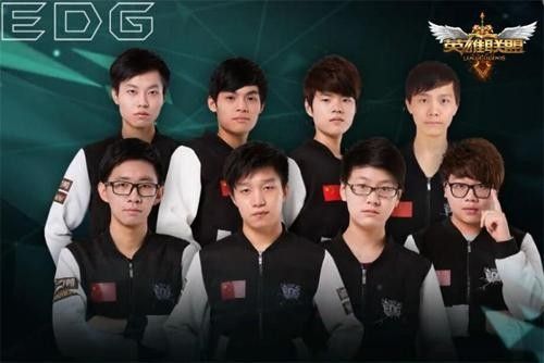 新赛季CBA竞争激烈，广厦、上海、山西、广东等队外援实力最强，新疆表现不佳，外援政策影响比赛格局。