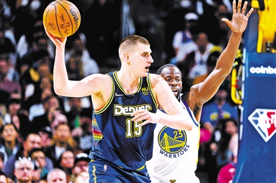 略上无与伦 略上无与伦