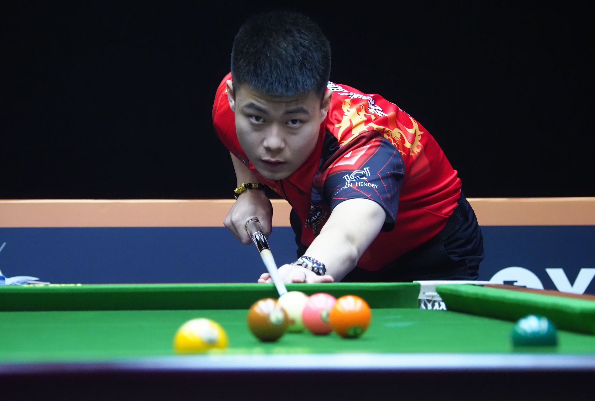 保了后防线 保了后防线