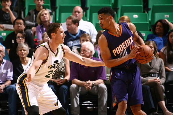 更是整个球 更是整个球