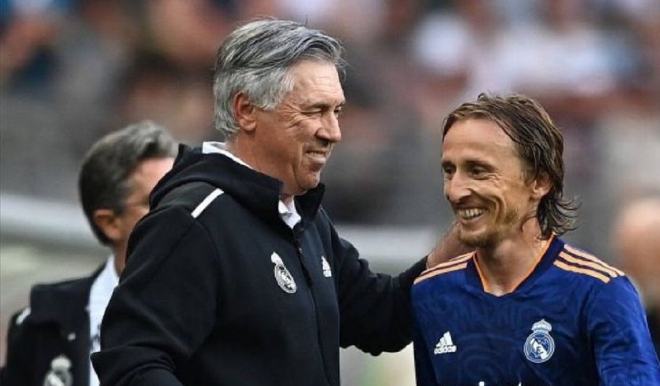 既不抢队友 既不抢队友